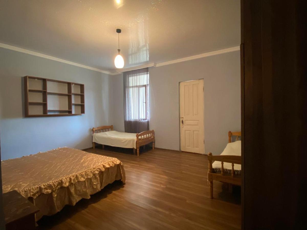 Natia Guest House Kobuleti Esterno foto