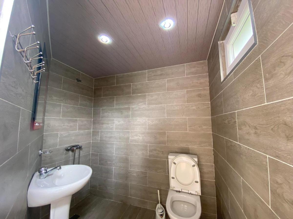 Natia Guest House Kobuleti Esterno foto